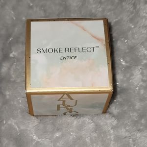 Auric smoke reflect